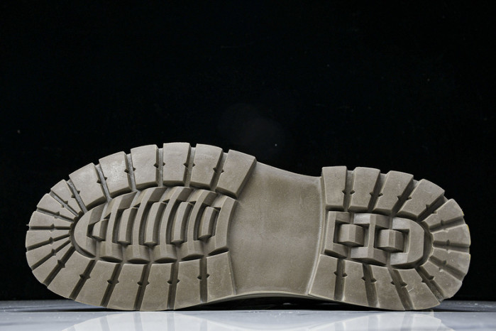 Timb**1*nd sneaker  tbl-03