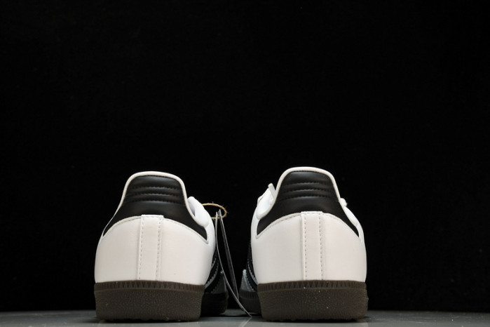 Ad1d*s samba og b75806