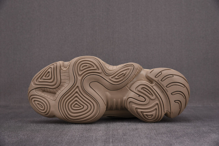 ad1d*s Y**zy 500 taupe light gx3605