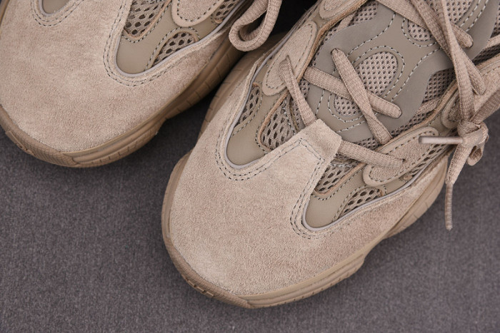 ad1d*s Y**zy 500 taupe light gx3605