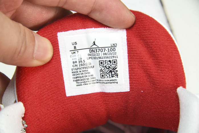 Air Jordan 3 “White Cement Reimagined” DN3707-100