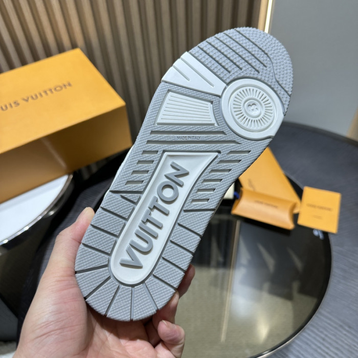 LV SNEAKER LOW FOR-LV202