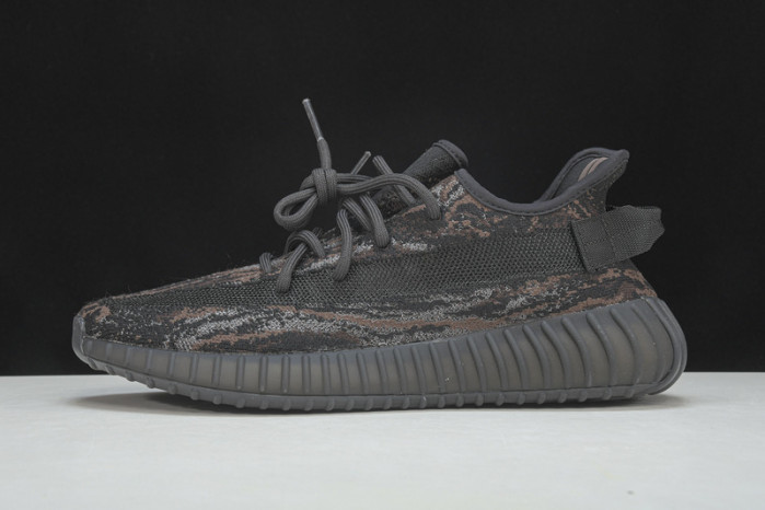 ad1d*s  Y**zy boost 350 v2 mx rock gw3774