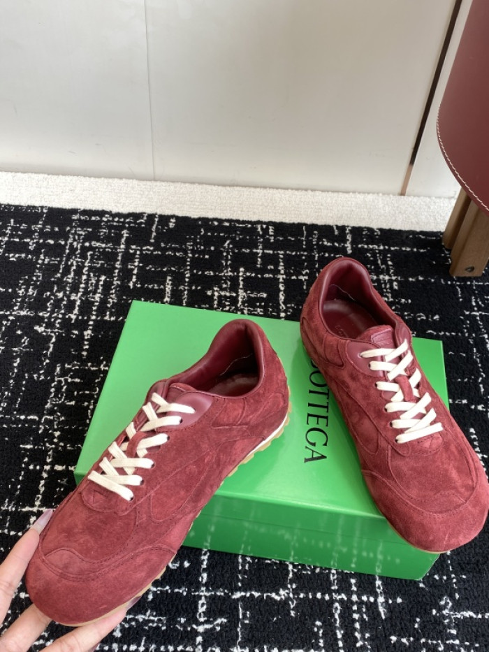 b0tt*ga Ven*ta  sneaker