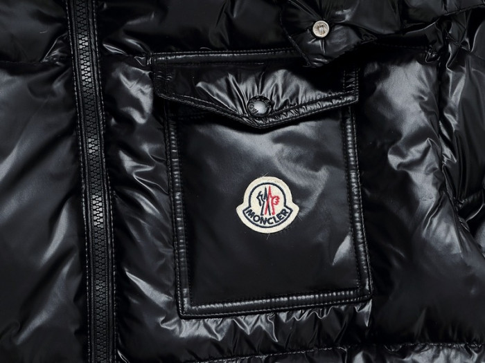 CLOTHES M0NCLER  MC03