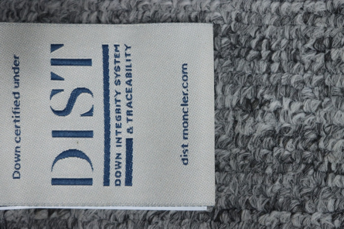 CLOTHES M0NCLER MC07