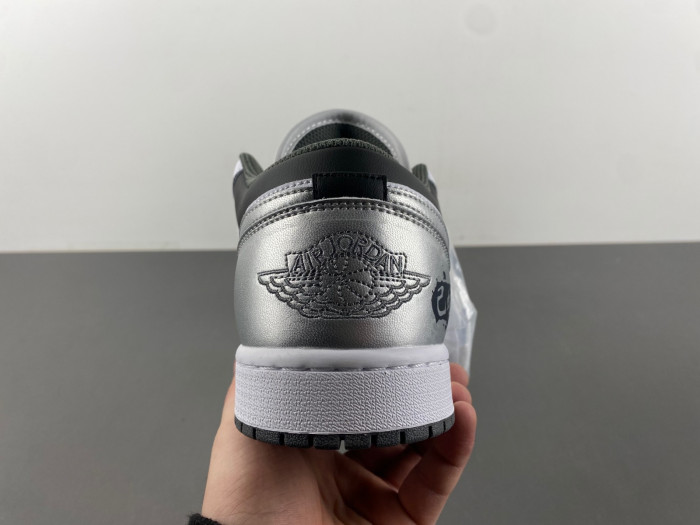 Air Jordan 1 Low 553558-152