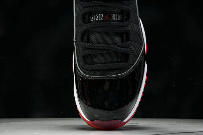 Air Jordan 11 Low Bred   FV5104-006
