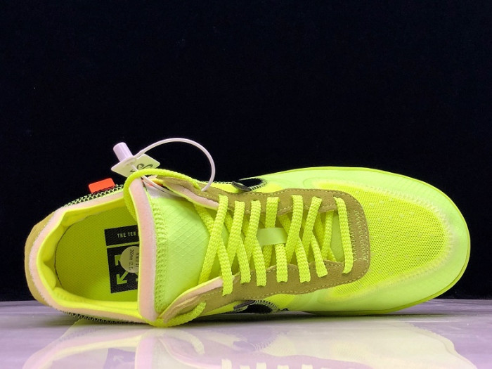 Air Force 1 Low OF Volt AO4606-700