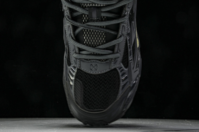 OF C/O  SNEAKER  FOR-032101