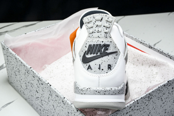 Air Jordan 4  “White Cement” （2025） FV5029-100