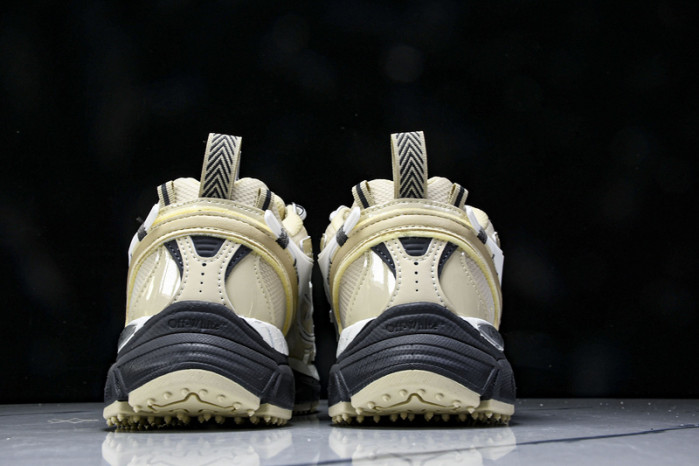 OF C/O  SNEAKER  FOR-022301