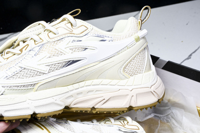 OF C/O  SNEAKER  FOR-122401