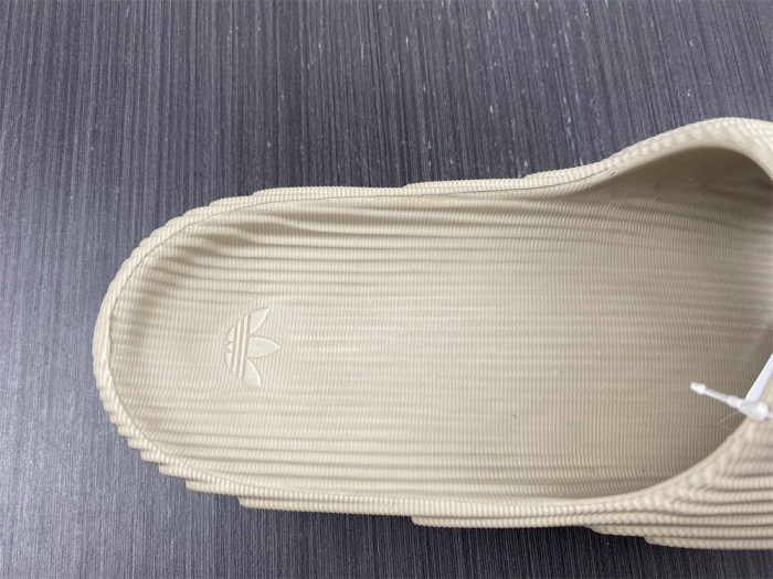 Ad1d*s new colleettion 660207