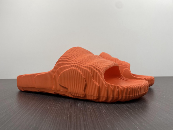 Ad1d*s new colleettion  660202