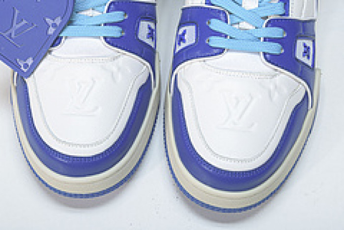 LV SNEAKER LOW YEE-007