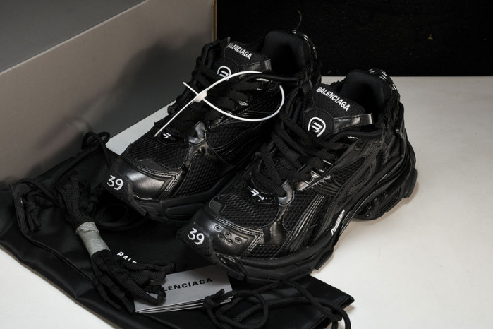 BLCG RUNNER  W3RNY-0135