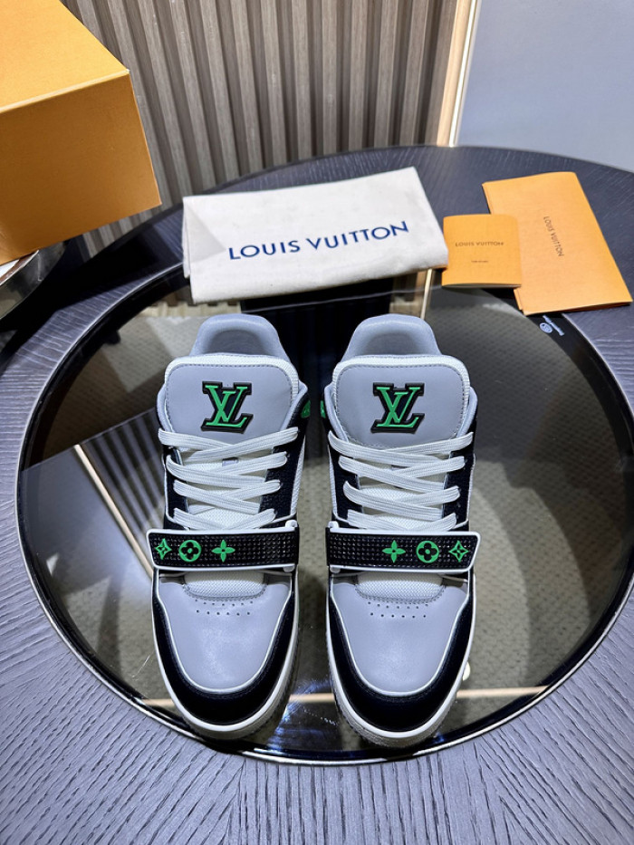 LV SNEAKER LOW FOR-LV35