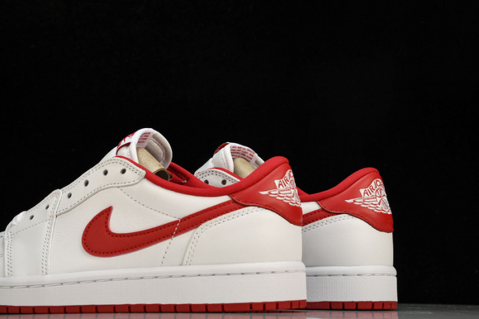 Air Jordan 1 Low OG “University Red” CZ0790-161