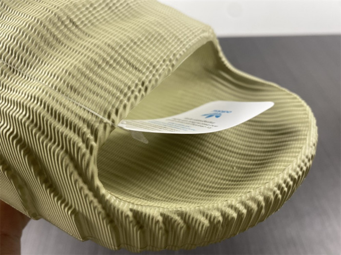 Ad1d*s new colleettion 660210