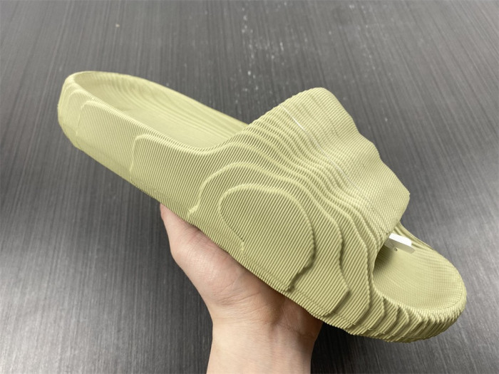 Ad1d*s new colleettion 660210