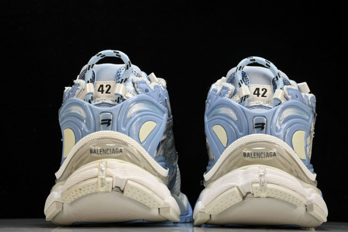 BLCG RUNNER   W3RB2-9744