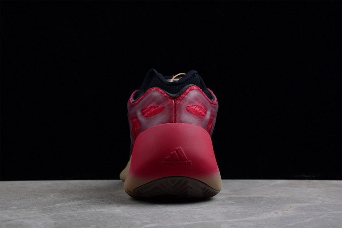 ad1d*s Y**zy 700 v3  “fade carbon” gw1814