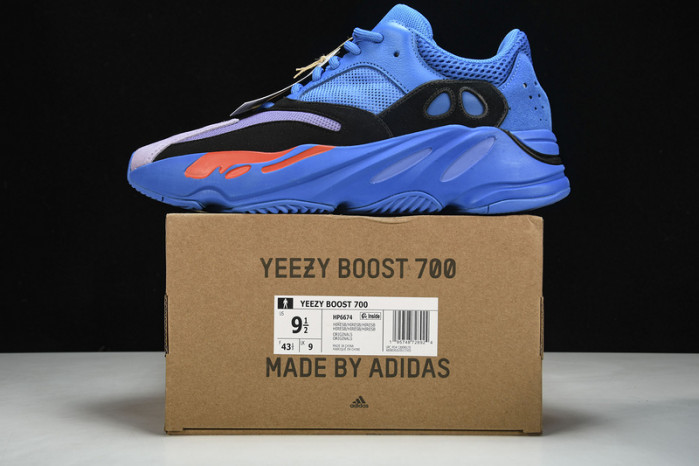 Y**zy boost 700 "hi-res blue" hp6674