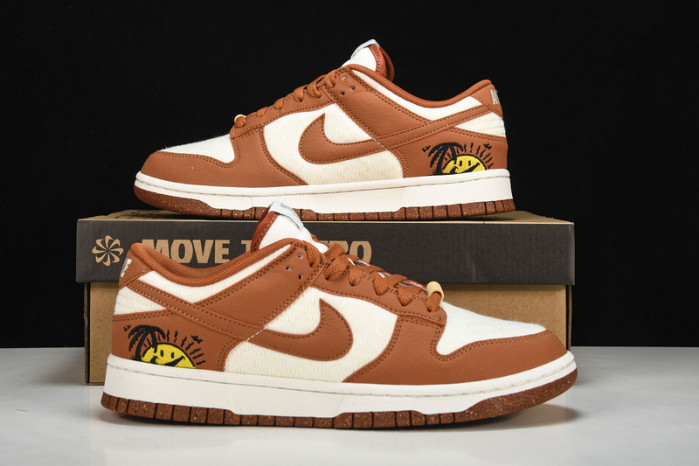 Nike DUNK LOW SE "Sun Club"  DR5475-100