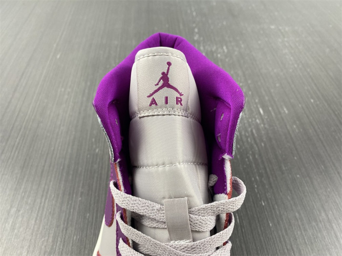 Air Jordan 1 Mid SBQ6472-501