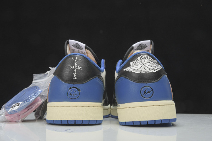 Air Jordan 1 Travis Scott x “Military Blue”  DM7866-140