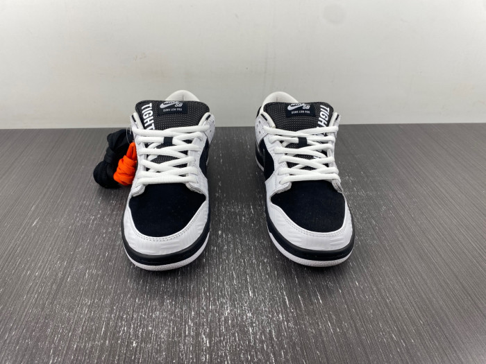 Nike SB Dunk Low Decon 