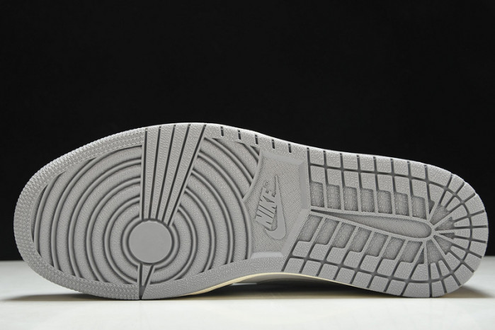 Nike Air Jordan 1 Low 553558-053