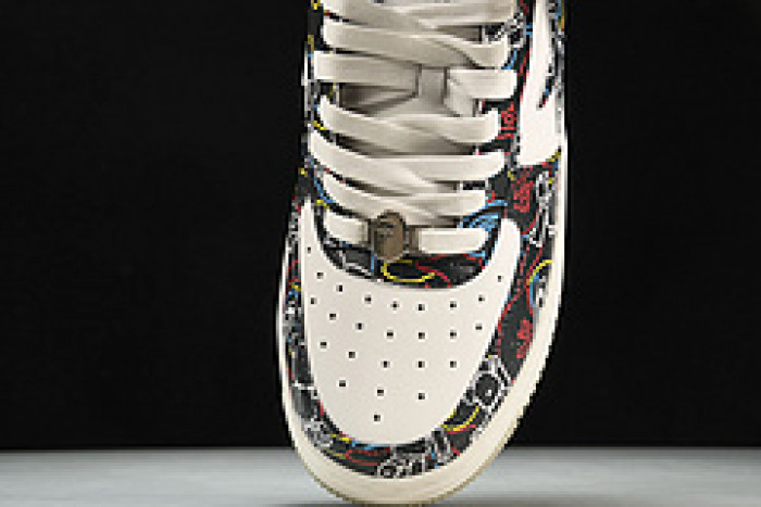 A B*THING APE  YEE-032