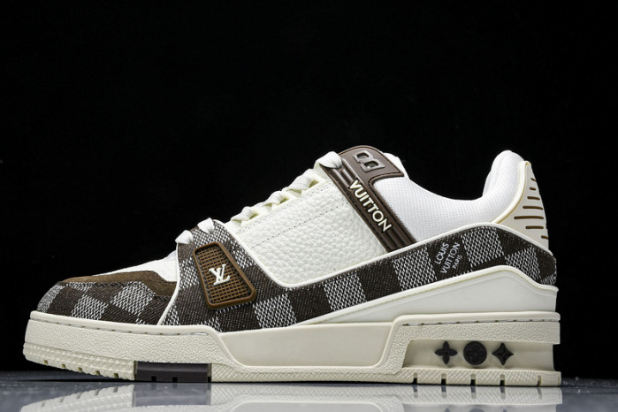 LV SNEAKER LOW FOR-LV126