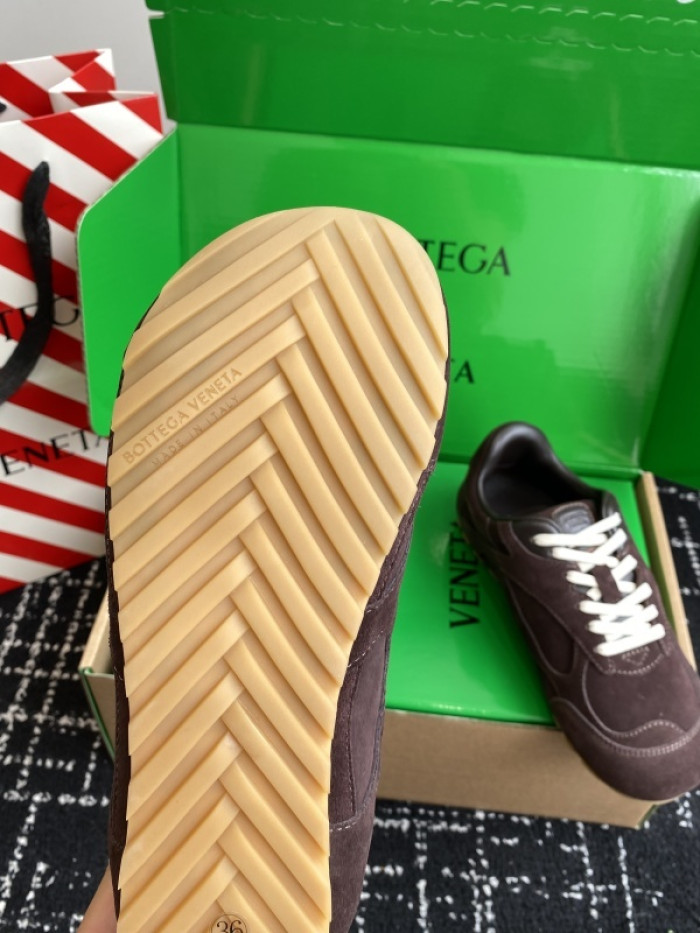 b0tt*ga Ven*ta  sneaker