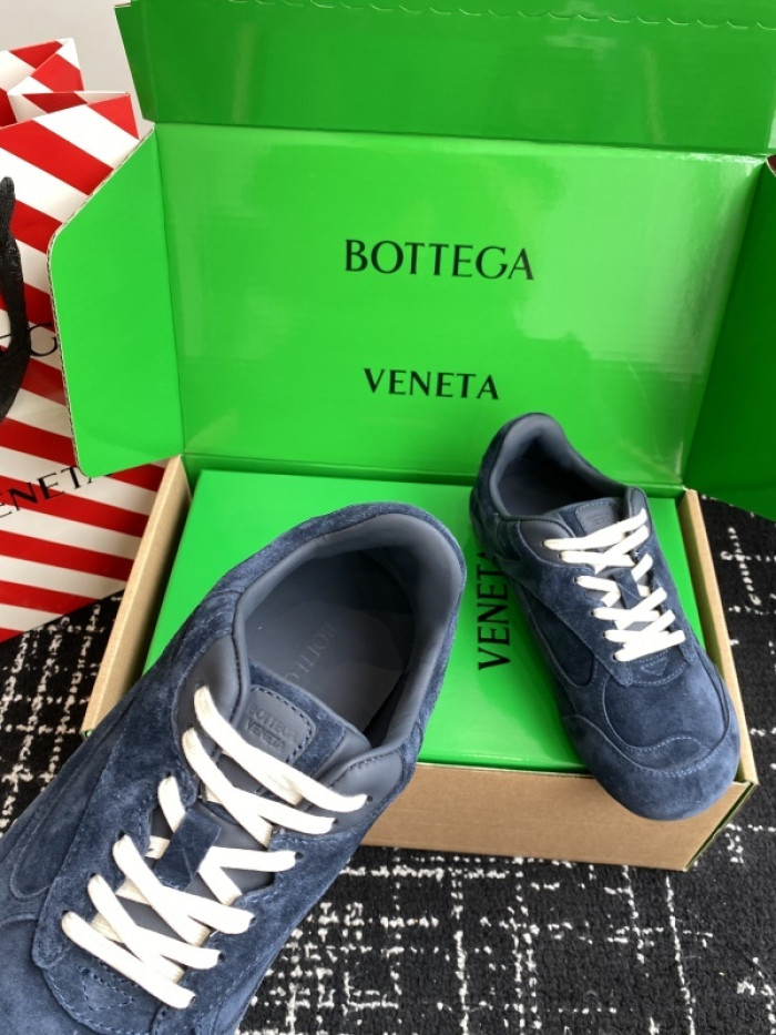 b0tt*ga Ven*ta  sneaker