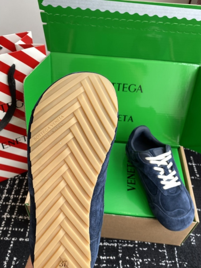 b0tt*ga Ven*ta  sneaker