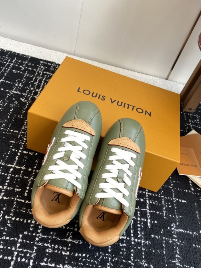 LV SNEAKER Buttersoft  FOR-LV372