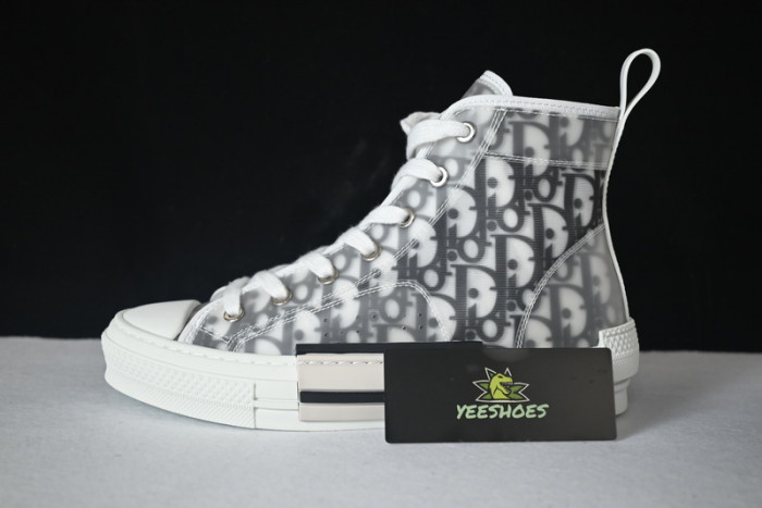 D10R B23 High Top Logo Oblique Sneakers