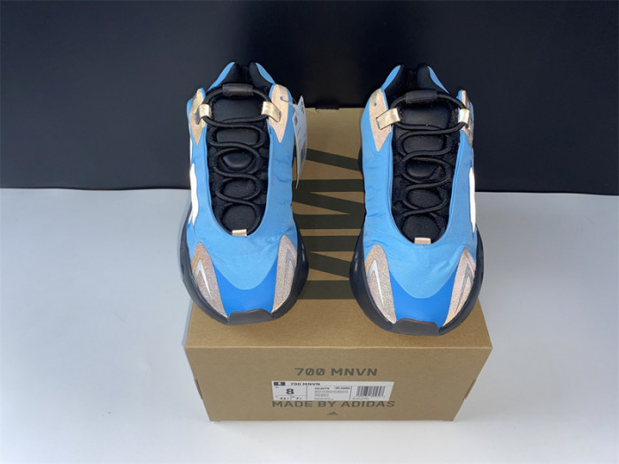 ad1d*s Y**zy boost 700 mnvn bright cyan gz3079