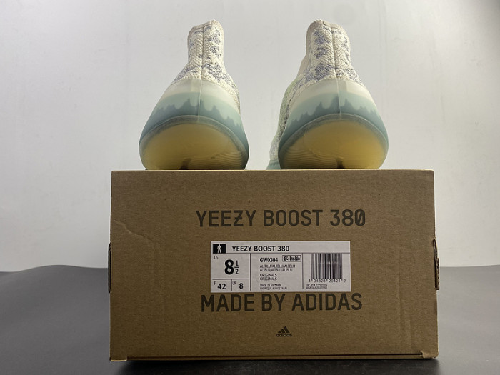 ad1d*s  Y**zy boost 380 alien blue gw0304