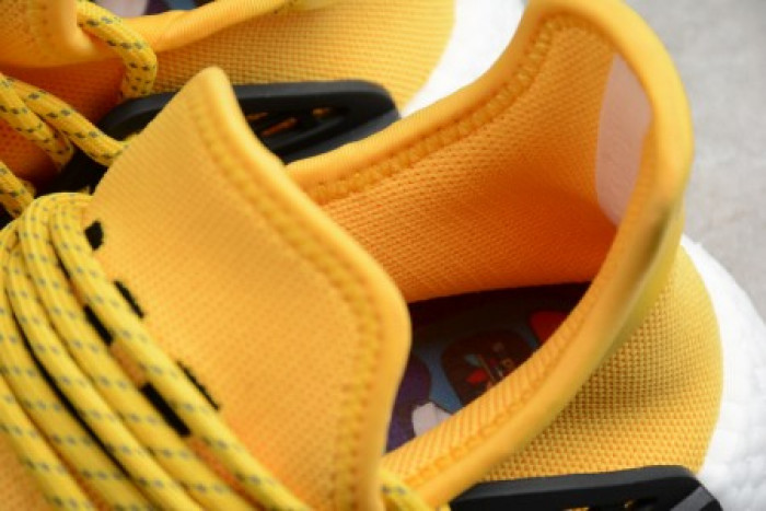 Ad1d*s pharrell x nmd human race 