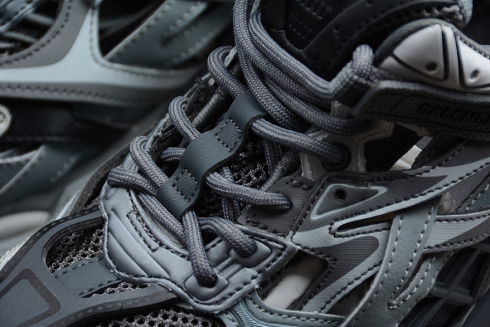 BLCG Track.2 grey 570391 W2GN3 1285