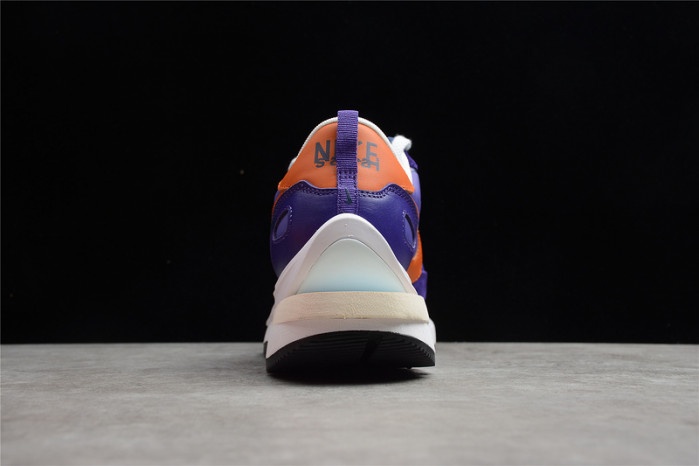 Nike Vaporwaffle sacai Dark Iris  DD1875-500