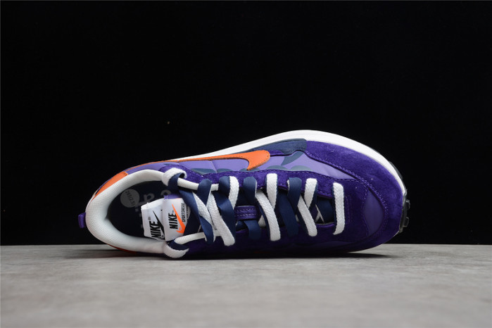 Nike Vaporwaffle sacai Dark Iris  DD1875-500